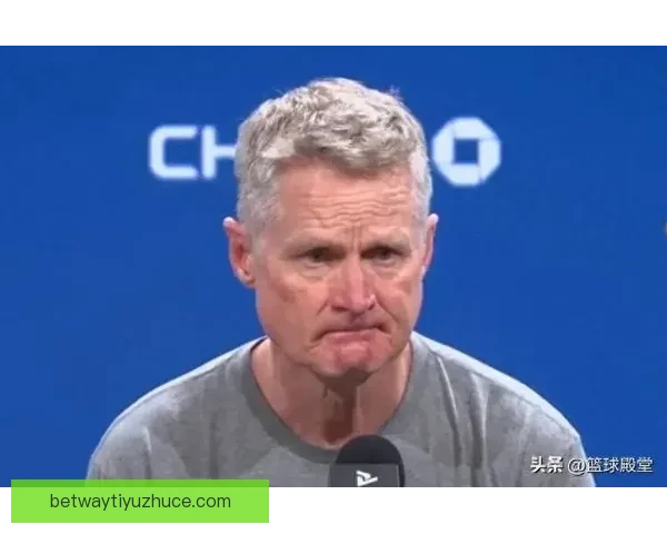 科尔谈波杰姆斯基争议自信不必踩库里球员表达方式应更成熟理性些